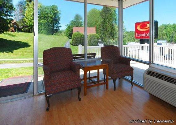Econo Lodge Near Bluefield College Interior photo